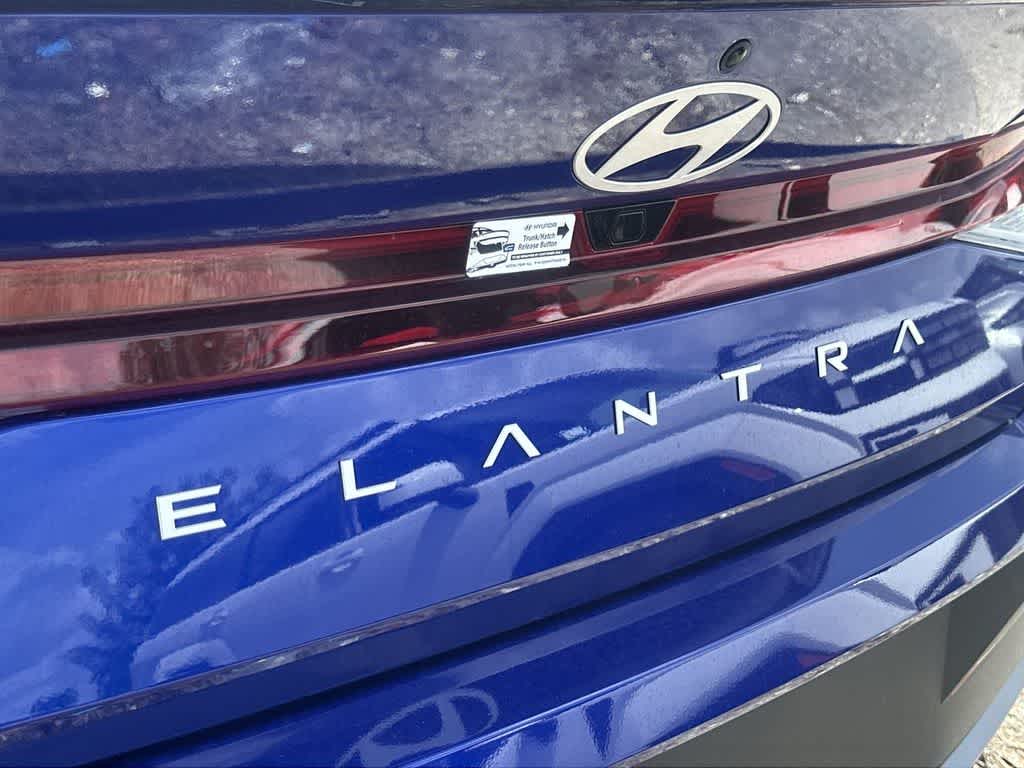 Thumbnail: 2026 Hyundai Elantra - 10