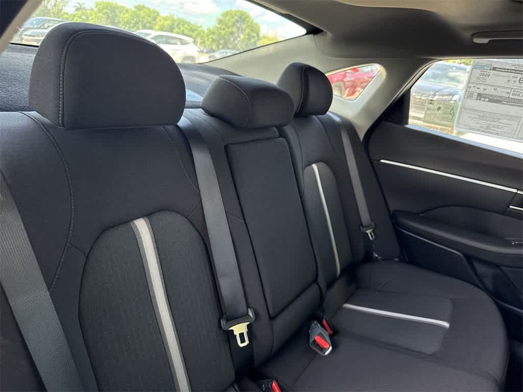 2025 Hyundai Sonata SEL 26