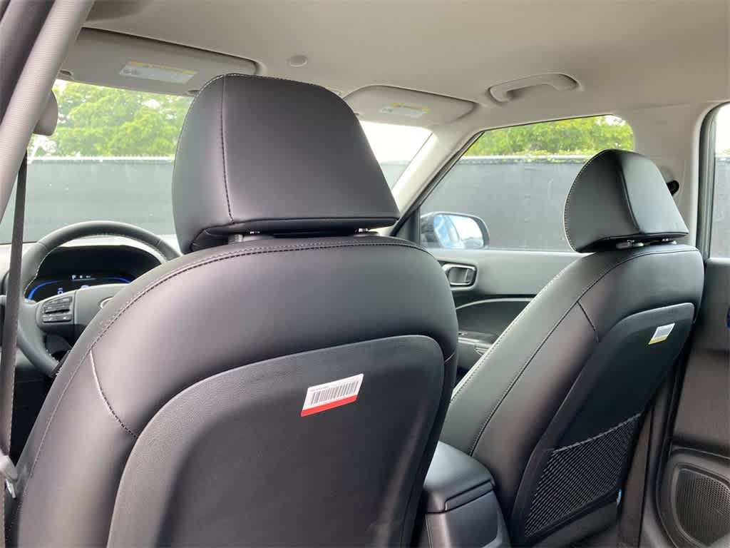 2024 Hyundai Venue Limited 12