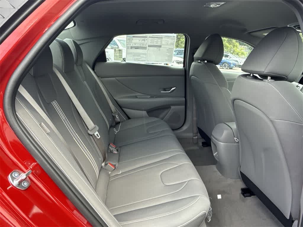 Thumbnail: 2025 Hyundai Elantra - 26