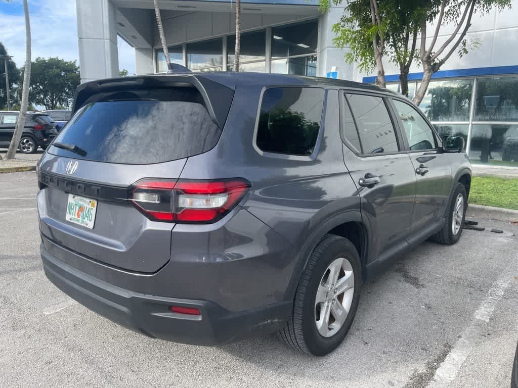 Thumbnail: 2023 Honda Pilot - 4