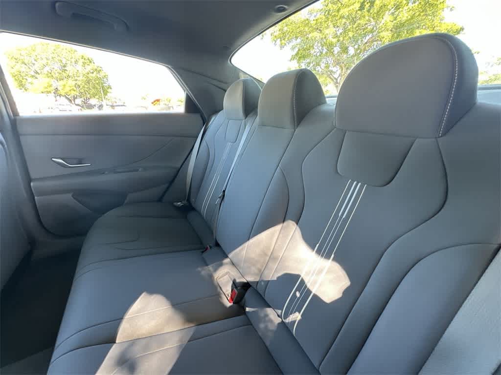 Thumbnail: 2024 Hyundai Elantra - 22