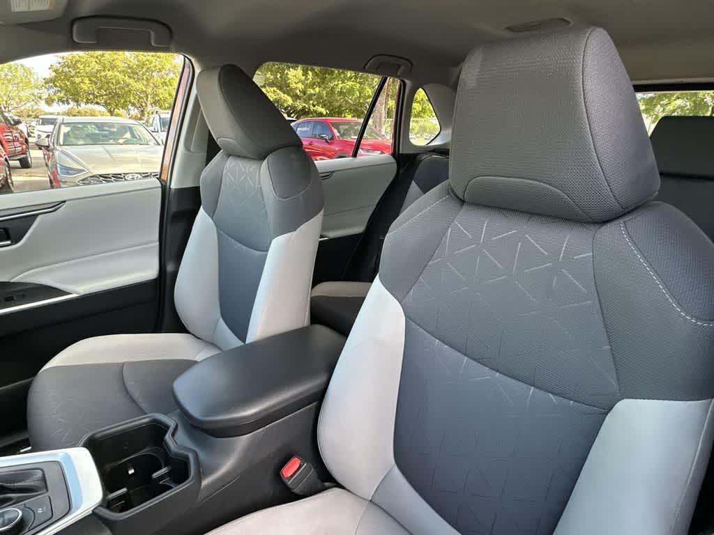 Thumbnail: 2024 Toyota RAV4 - 14