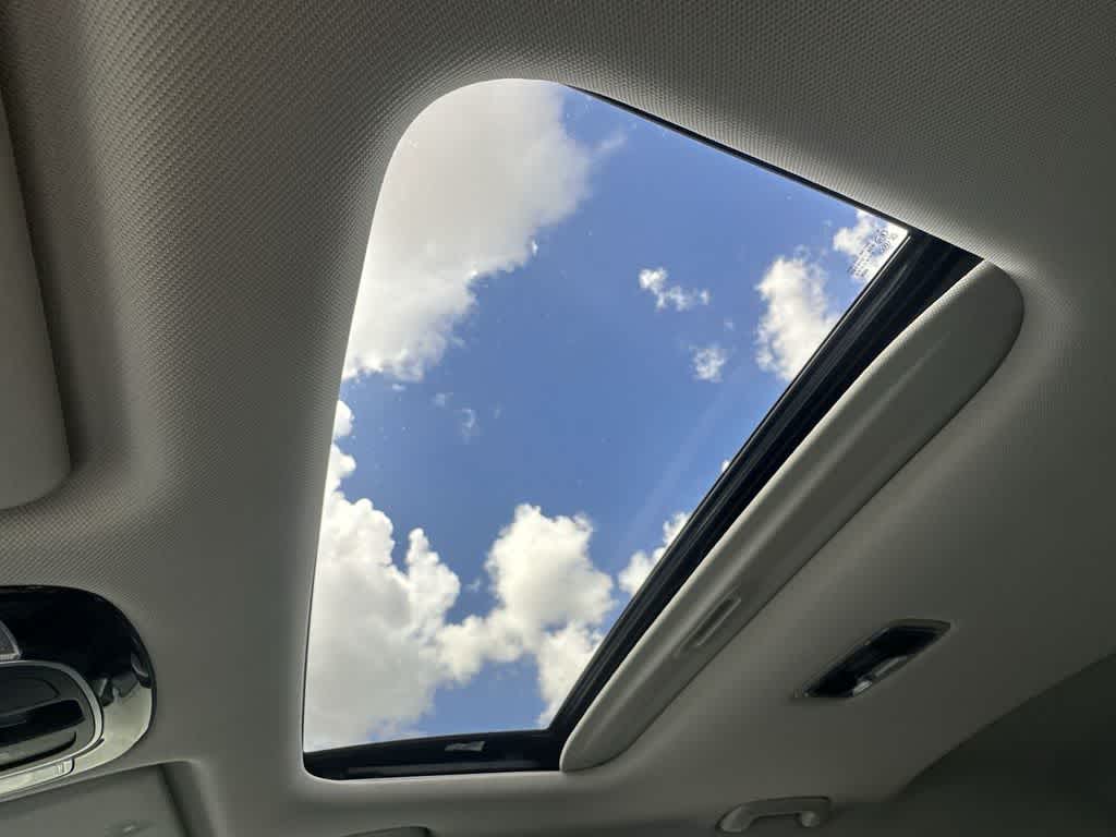 Thumbnail: 2022 Hyundai Tucson - 17