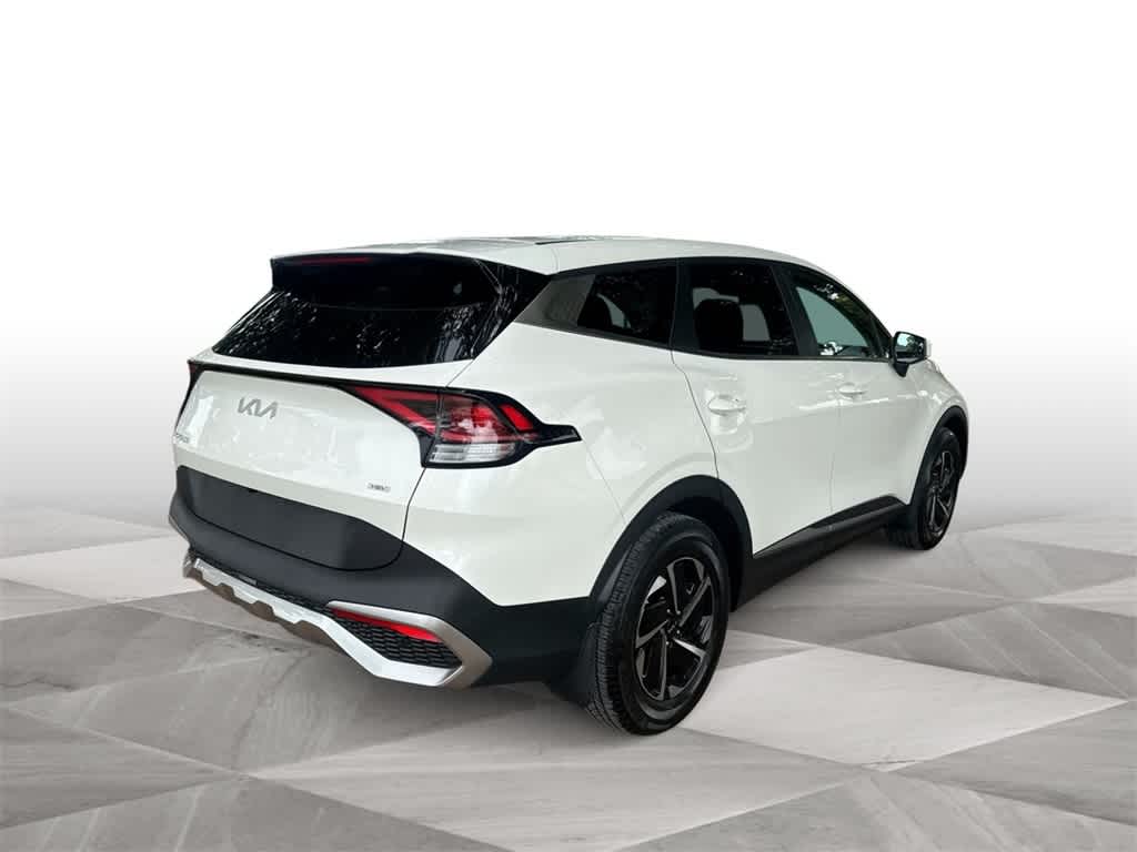 Thumbnail: 2023 Kia Sportage - 8