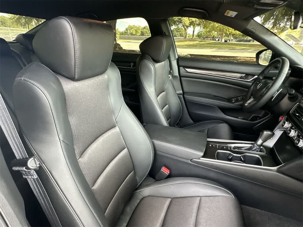 Thumbnail: 2022 Honda Accord - 27