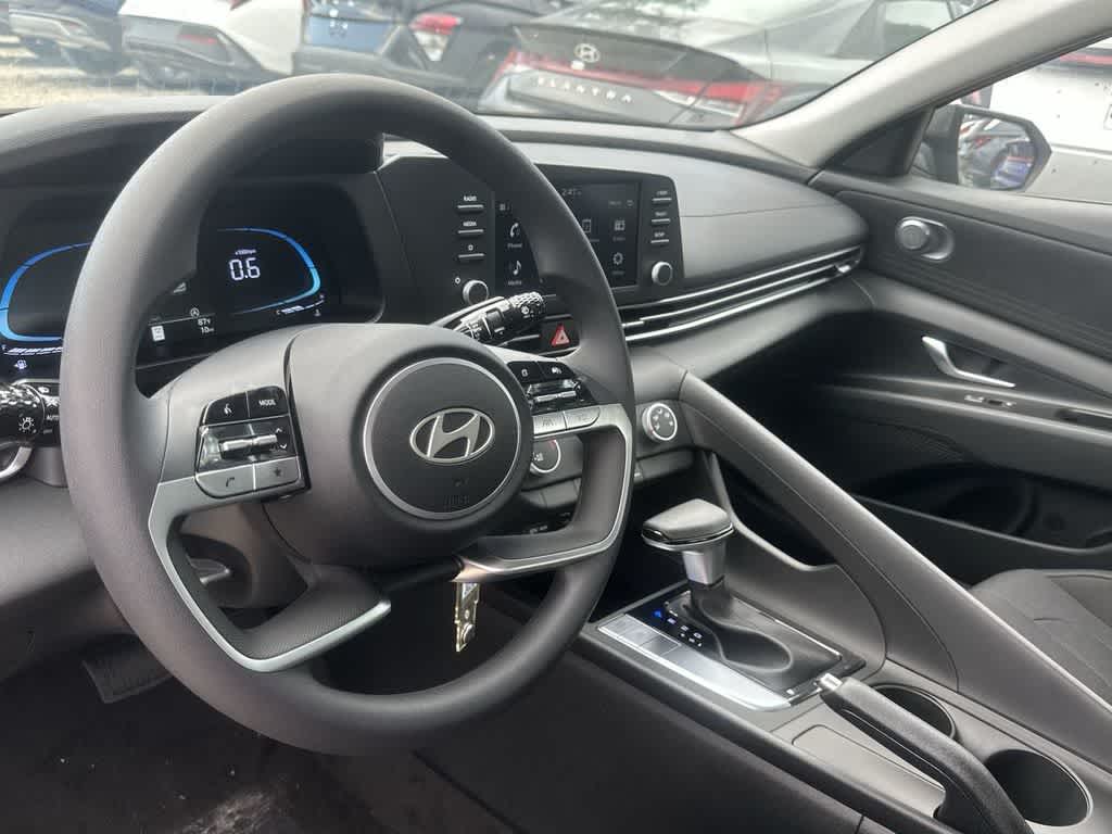 Thumbnail: 2026 Hyundai Elantra - 17