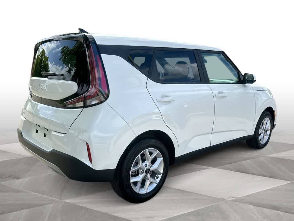 Thumbnail: 2025 Kia Soul - 8