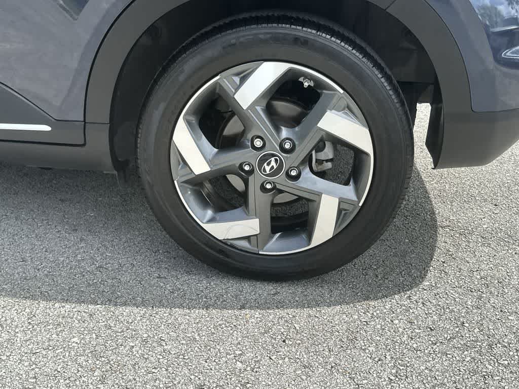 Thumbnail: 2024 Hyundai Venue - 11