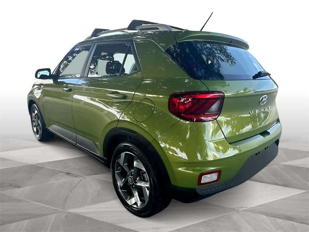 Thumbnail: 2023 Hyundai Venue - 6