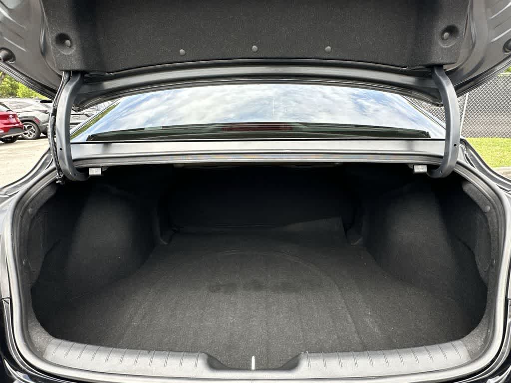 Thumbnail: 2023 Hyundai Elantra - 18