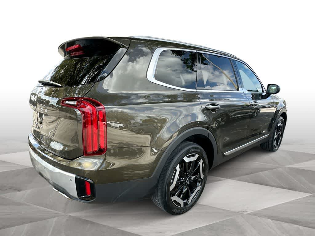 Thumbnail: 2024 Kia Telluride - 8
