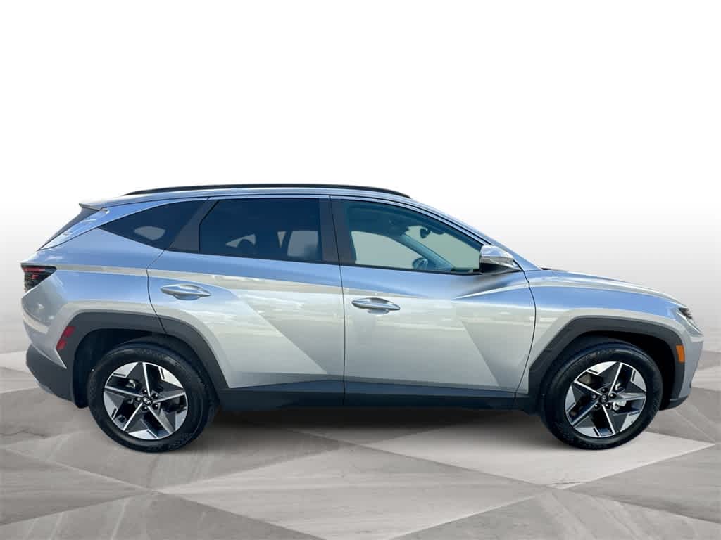 Thumbnail: 2025 Hyundai Tucson - 9