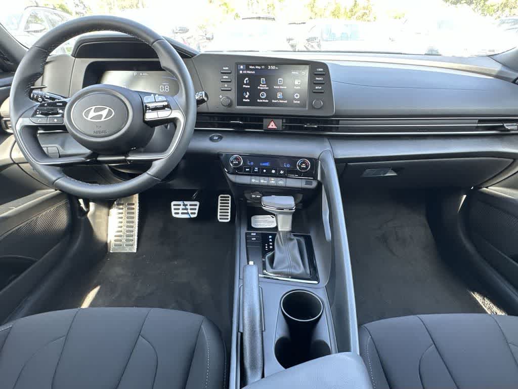 Thumbnail: 2026 Hyundai Elantra - 24