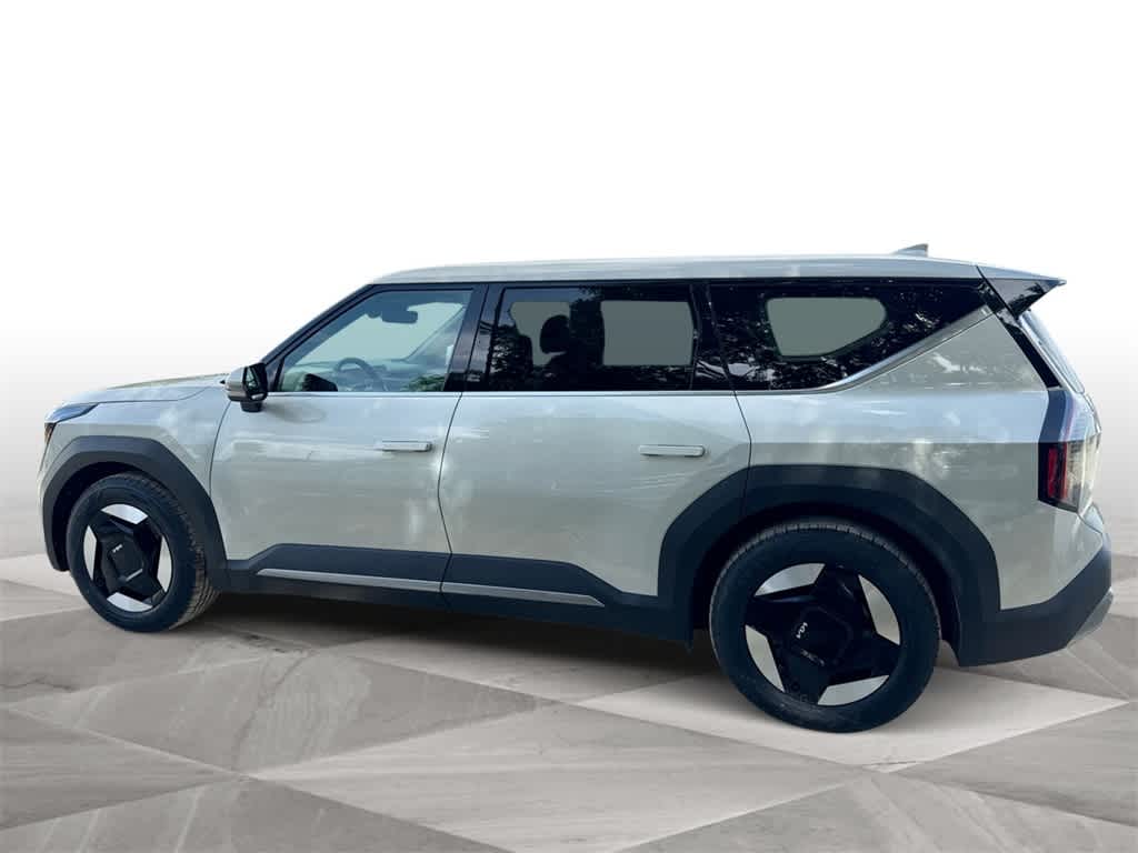 Thumbnail: 2024 Kia EV9 - 5