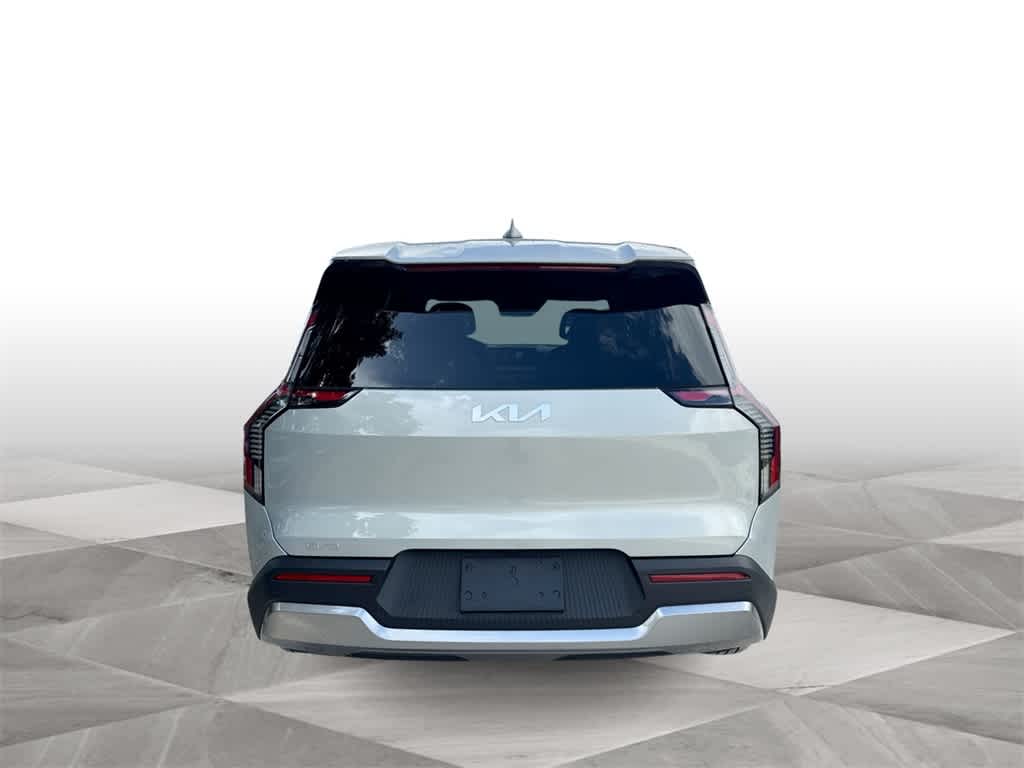 Thumbnail: 2024 Kia EV9 - 7