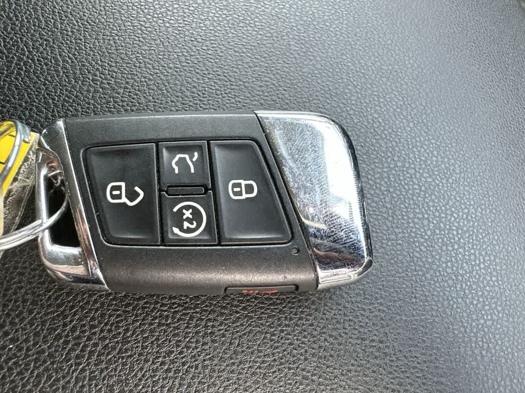 Thumbnail: 2023 Volkswagen Atlas - 28