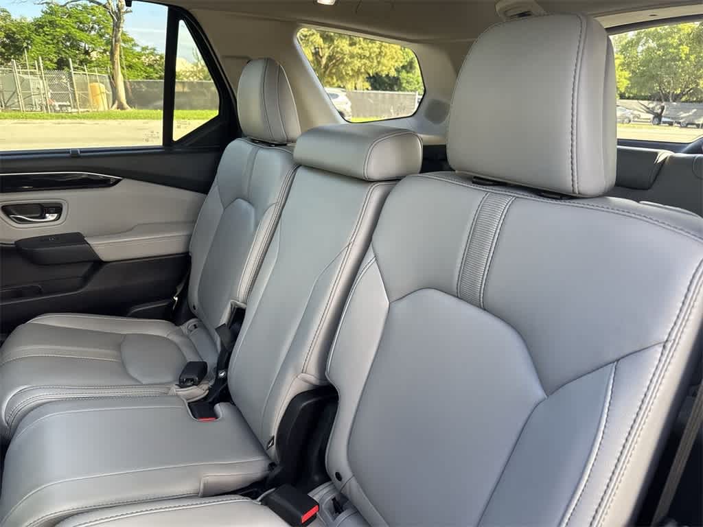 Thumbnail: 2024 Honda Pilot - 22