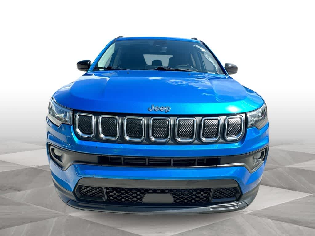 Thumbnail: 2022 Jeep Compass - 3