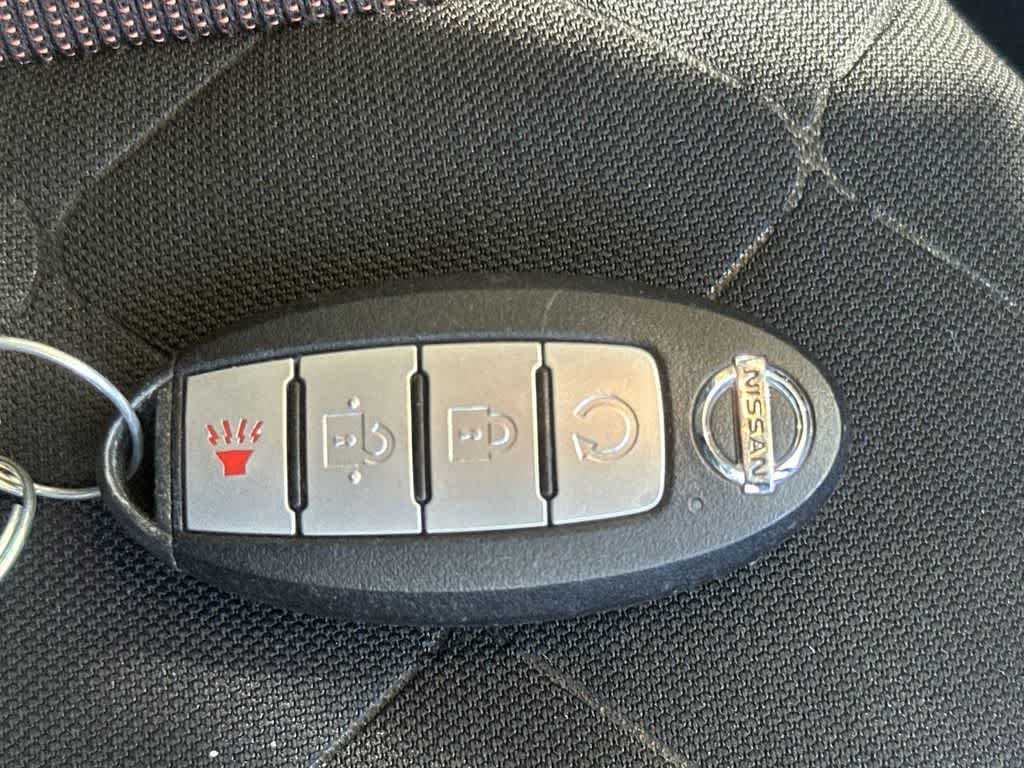 Thumbnail: 2018 Nissan Kicks - 28