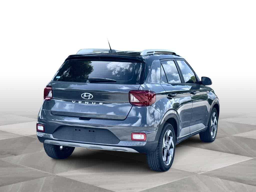 Thumbnail: 2023 Hyundai Venue - 8
