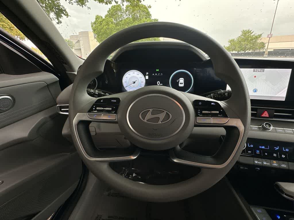 Thumbnail: 2024 Hyundai Elantra - 21