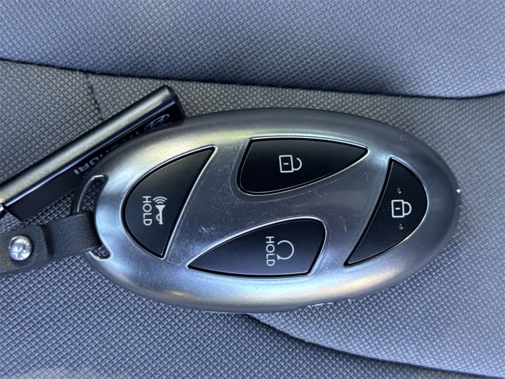 Thumbnail: 2025 Hyundai Elantra - 28