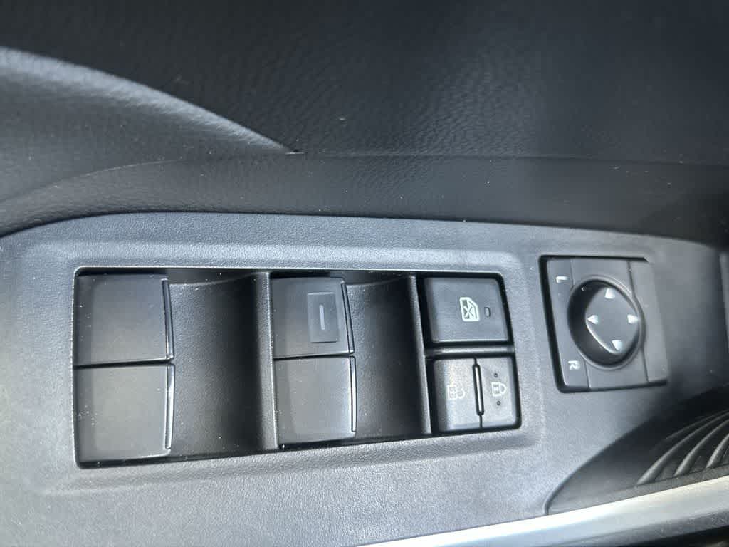 Thumbnail: 2024 Toyota RAV4 - 17