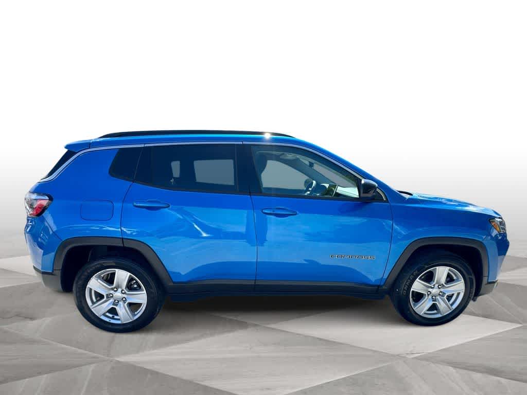 Thumbnail: 2022 Jeep Compass - 9