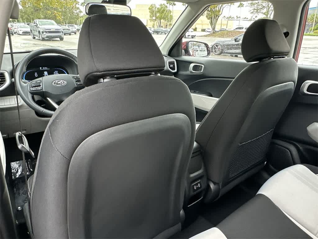 Thumbnail: 2025 Hyundai Venue - 24