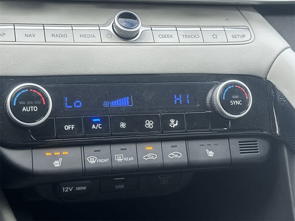 Thumbnail: 2024 Hyundai Elantra - 20