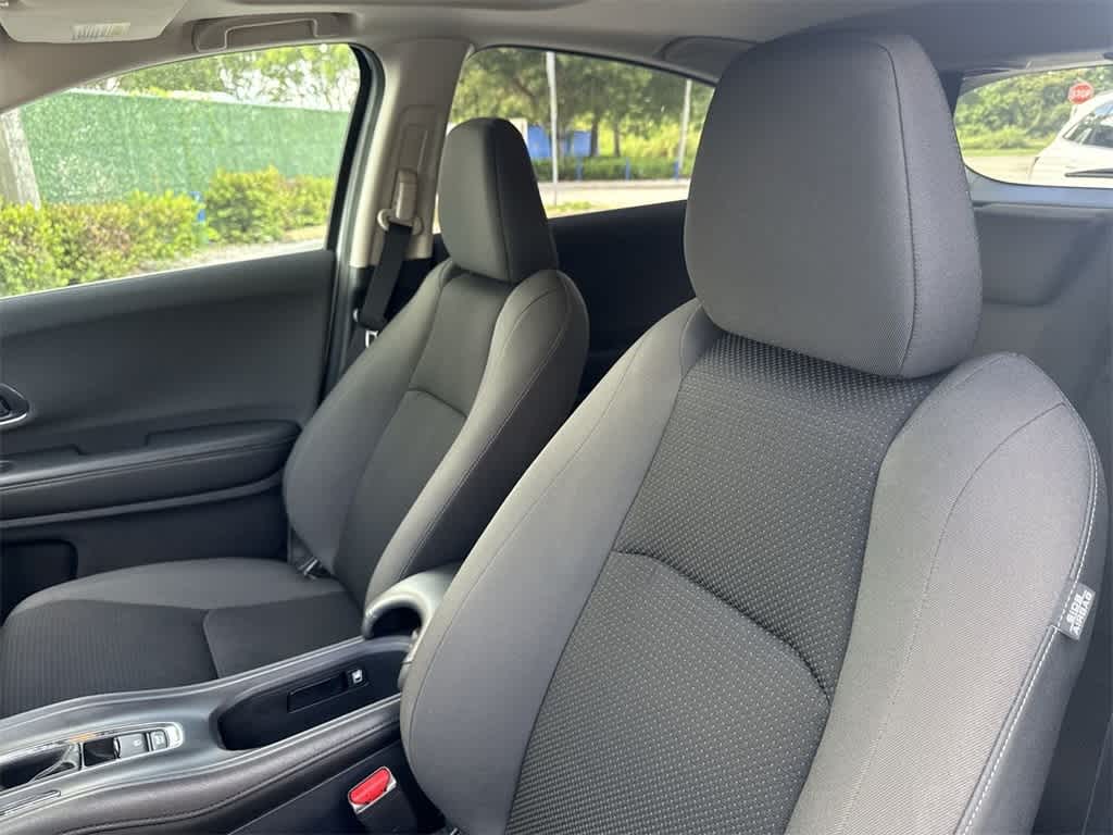 2022 Honda HR-V EX 14