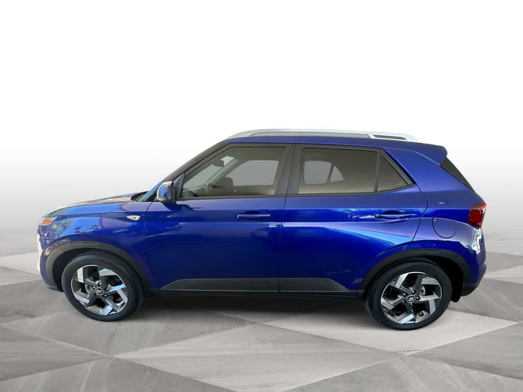 Thumbnail: 2023 Hyundai Venue - 5