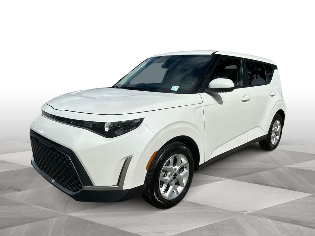 2025 Kia Soul LX -
                  Doral, FL