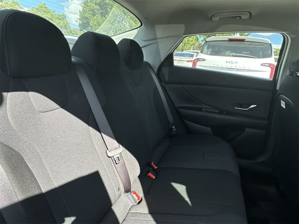 Thumbnail: 2025 Hyundai Elantra - 26