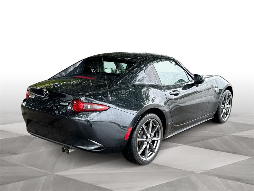 Thumbnail: 2017 Mazda MX-5 Miata - 8