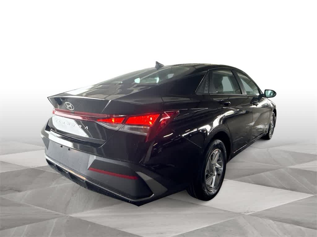Thumbnail: 2026 Hyundai Elantra - 8