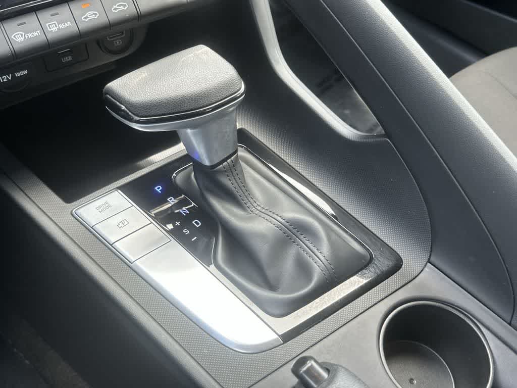Thumbnail: 2023 Hyundai Elantra - 29