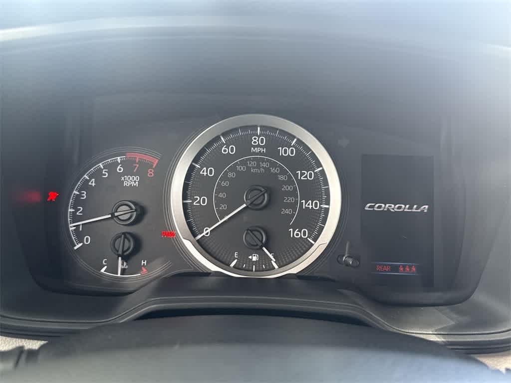 2020 Toyota Corolla LE 16