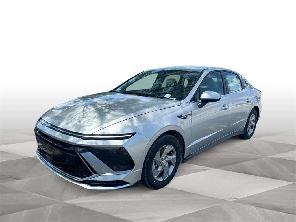 2025 Hyundai Sonata SE 4