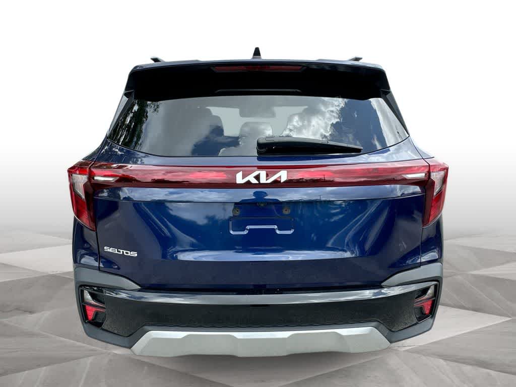 Thumbnail: 2024 Kia Seltos - 7