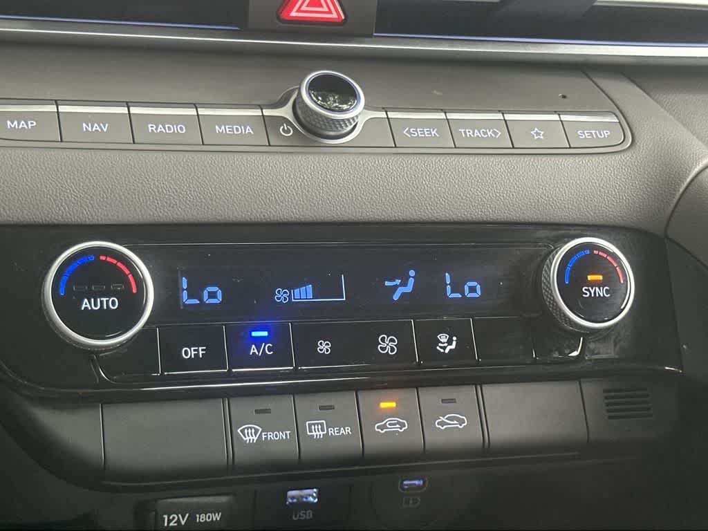 Thumbnail: 2024 Hyundai Elantra - 26
