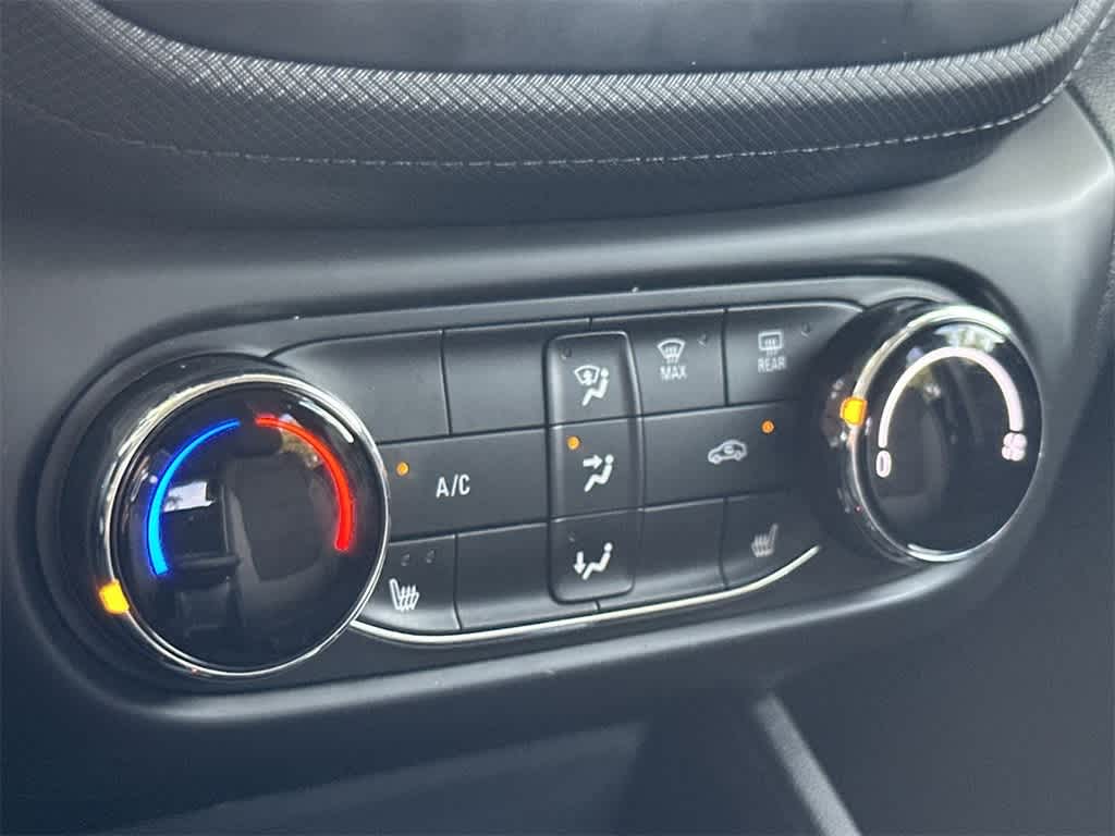 Thumbnail: 2023 Chevrolet TrailBlazer - 20