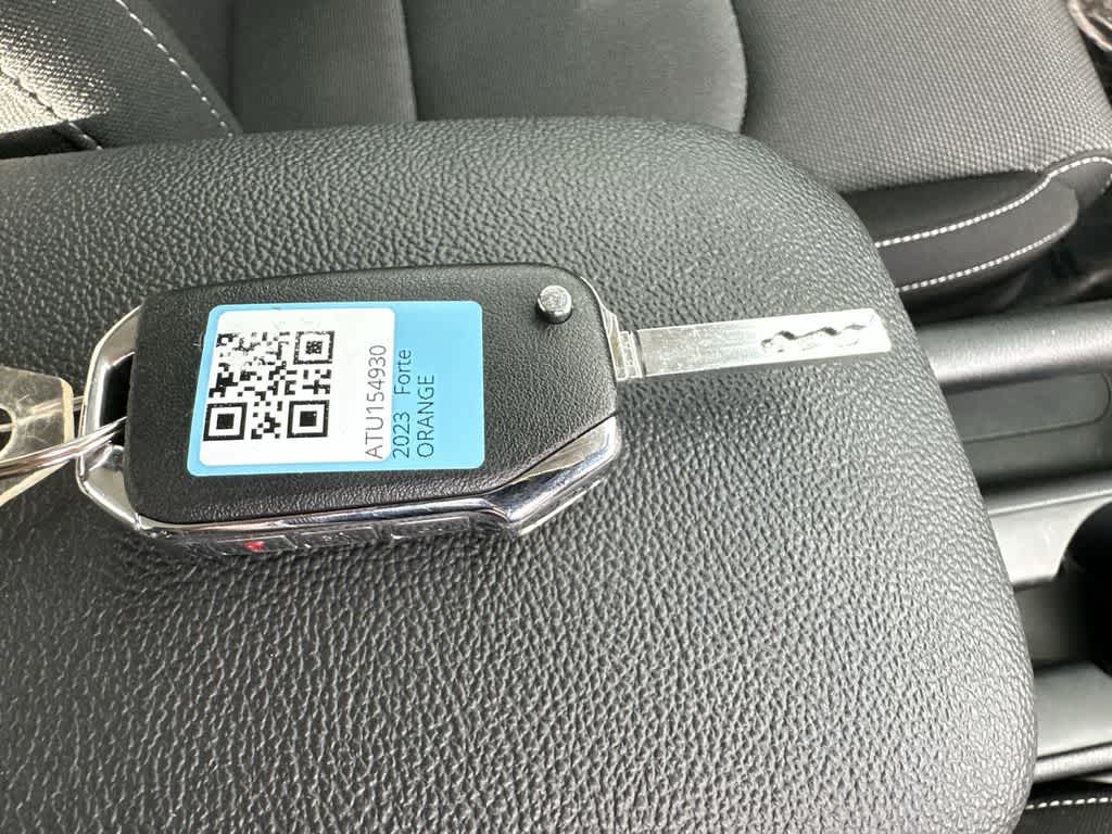 Thumbnail: 2023 Kia Forte - 28