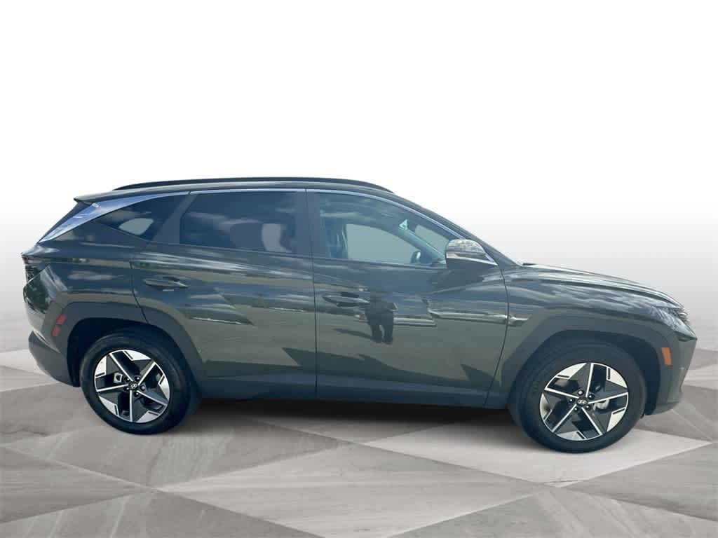 Thumbnail: 2025 Hyundai Tucson - 9