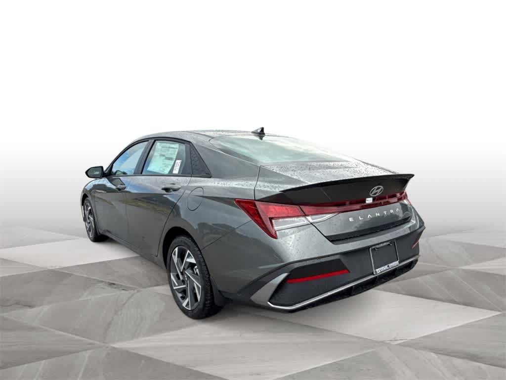 Thumbnail: 2025 Hyundai Elantra - 6