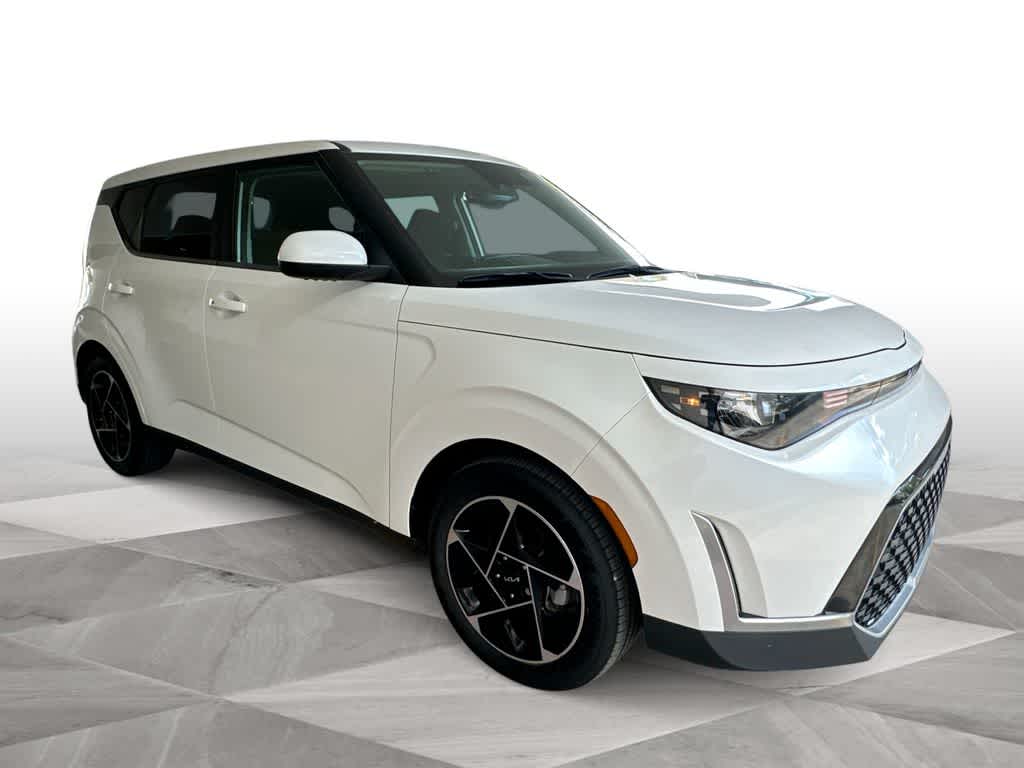 Thumbnail: 2023 Kia Soul - 2