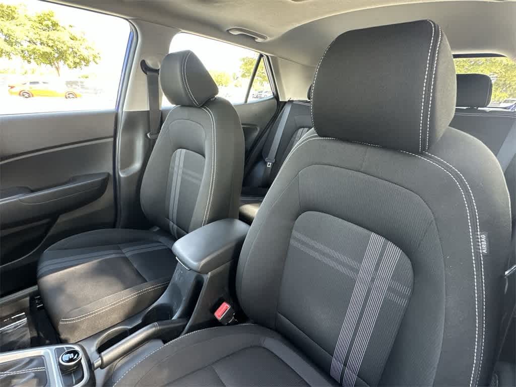 Thumbnail: 2023 Hyundai Venue - 14