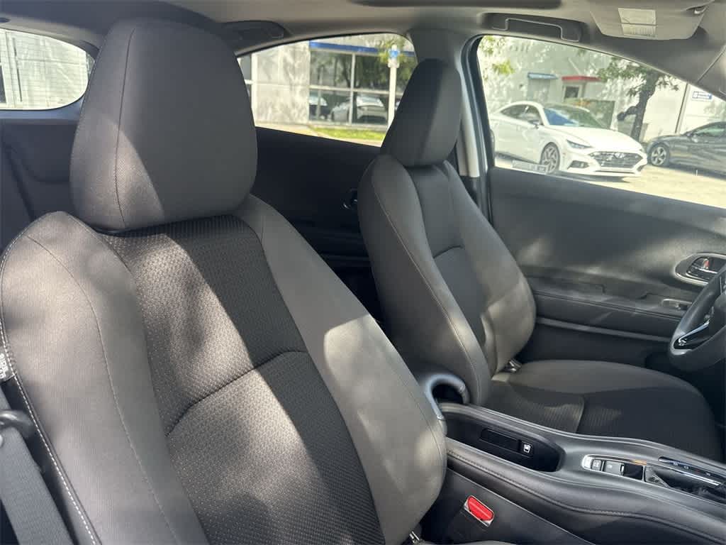 2022 Honda HR-V EX 27