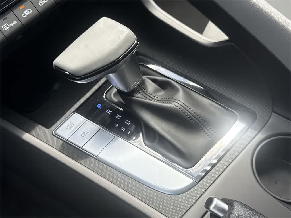 Thumbnail: 2025 Hyundai Elantra - 21